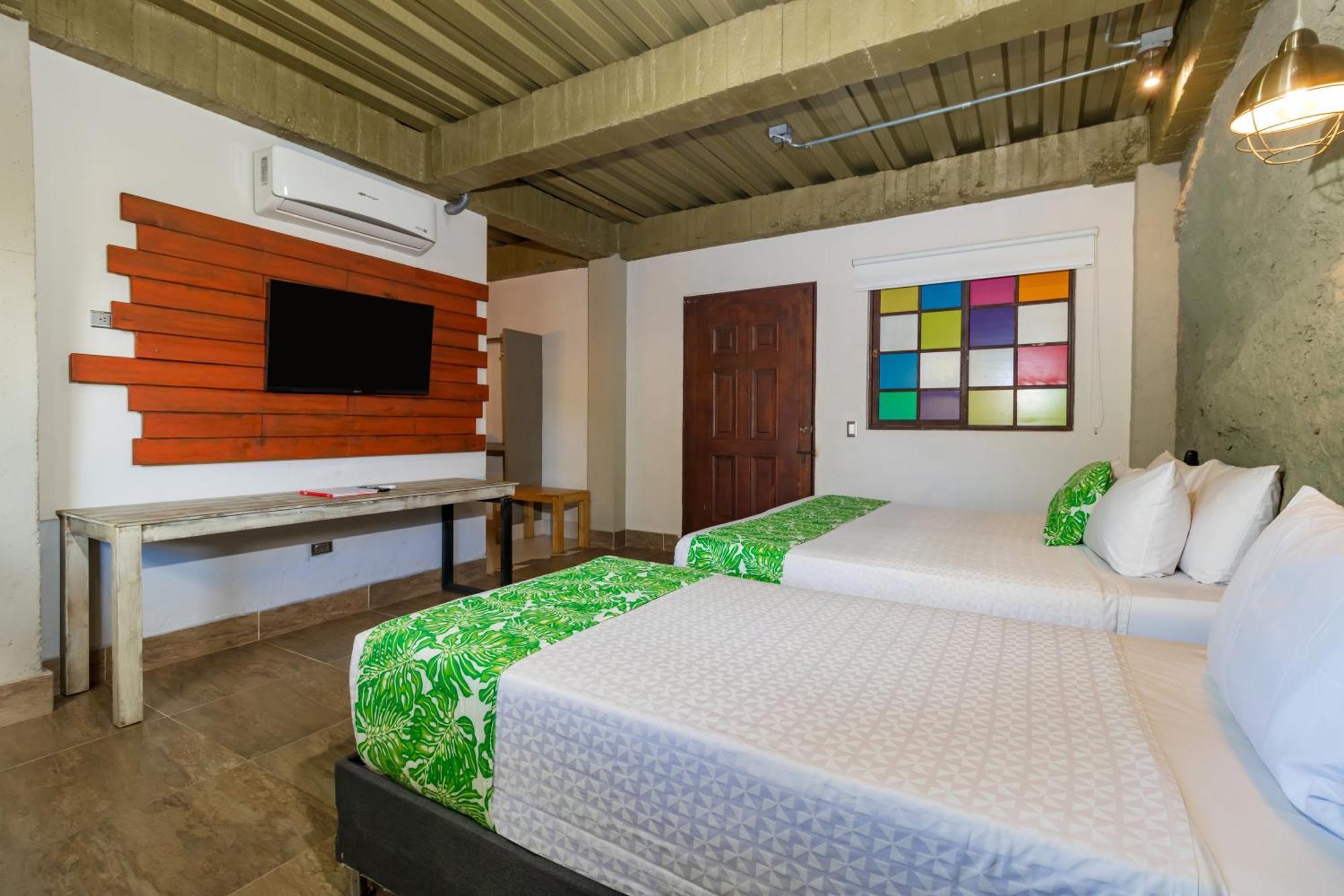 Nq Hotel Orinoquia Granja Campo Alegre Bagian luar foto