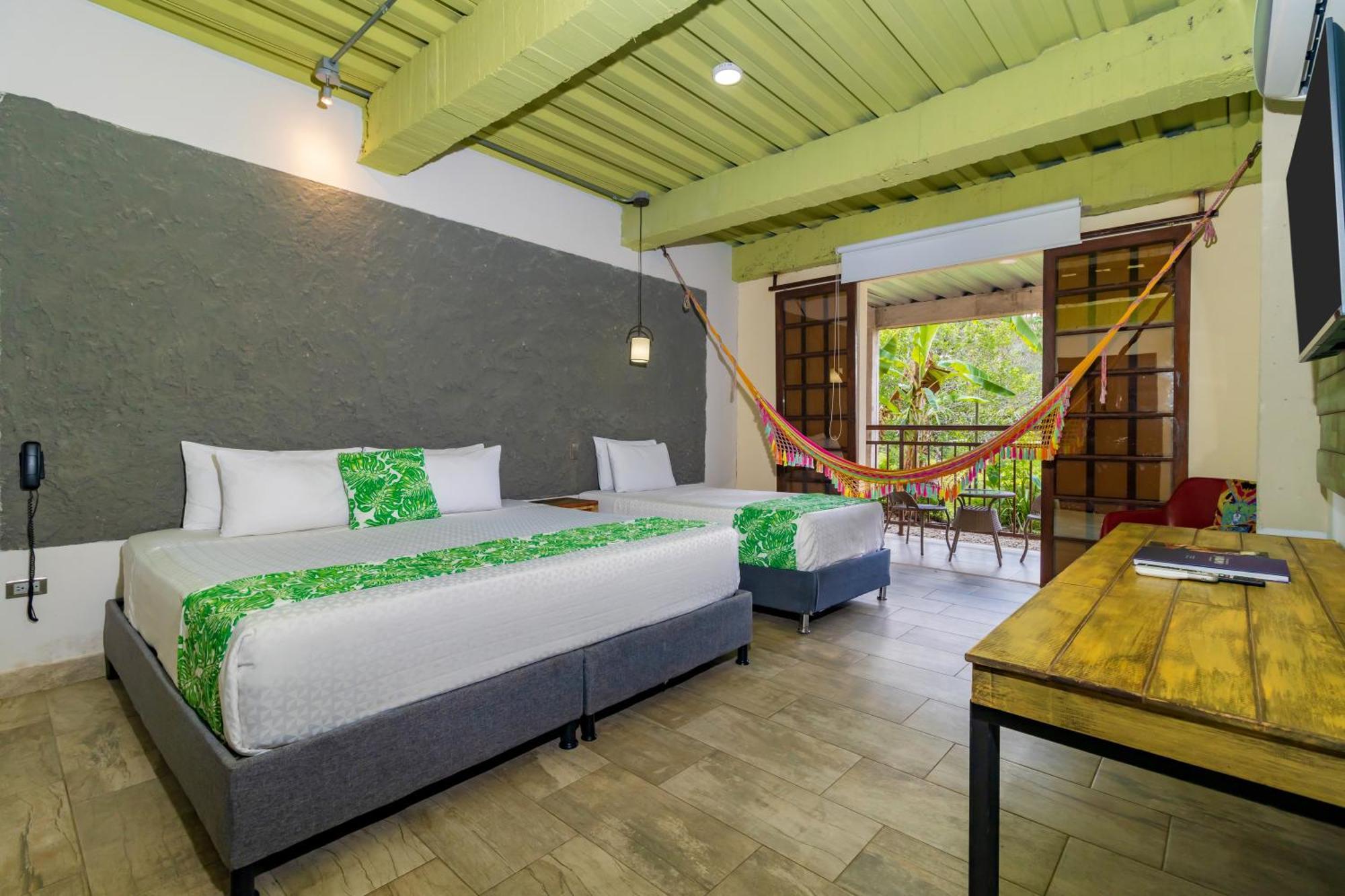 Nq Hotel Orinoquia Granja Campo Alegre Bagian luar foto